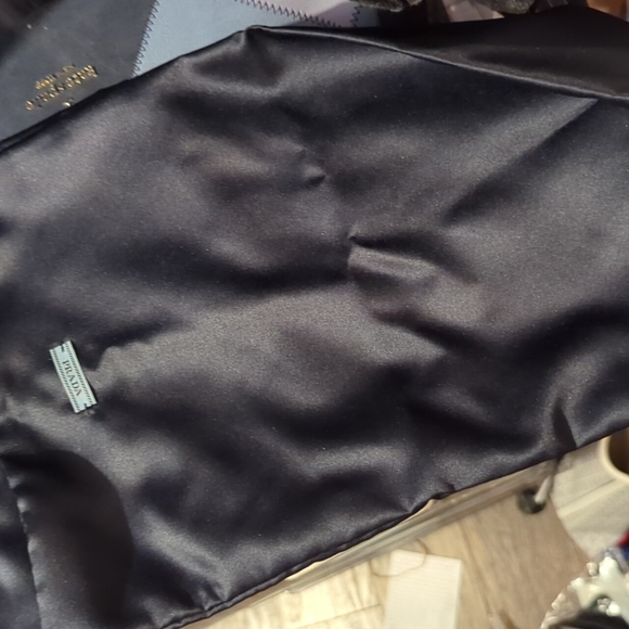 Prada pumps NWOT - Picture 4 of 4